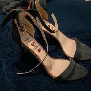 Disney Women's Black Glitter Heels